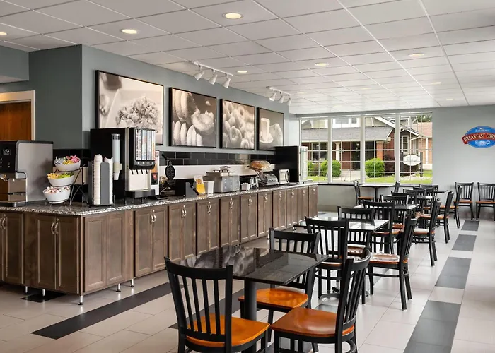 Baymont By Wyndham Jefferson City