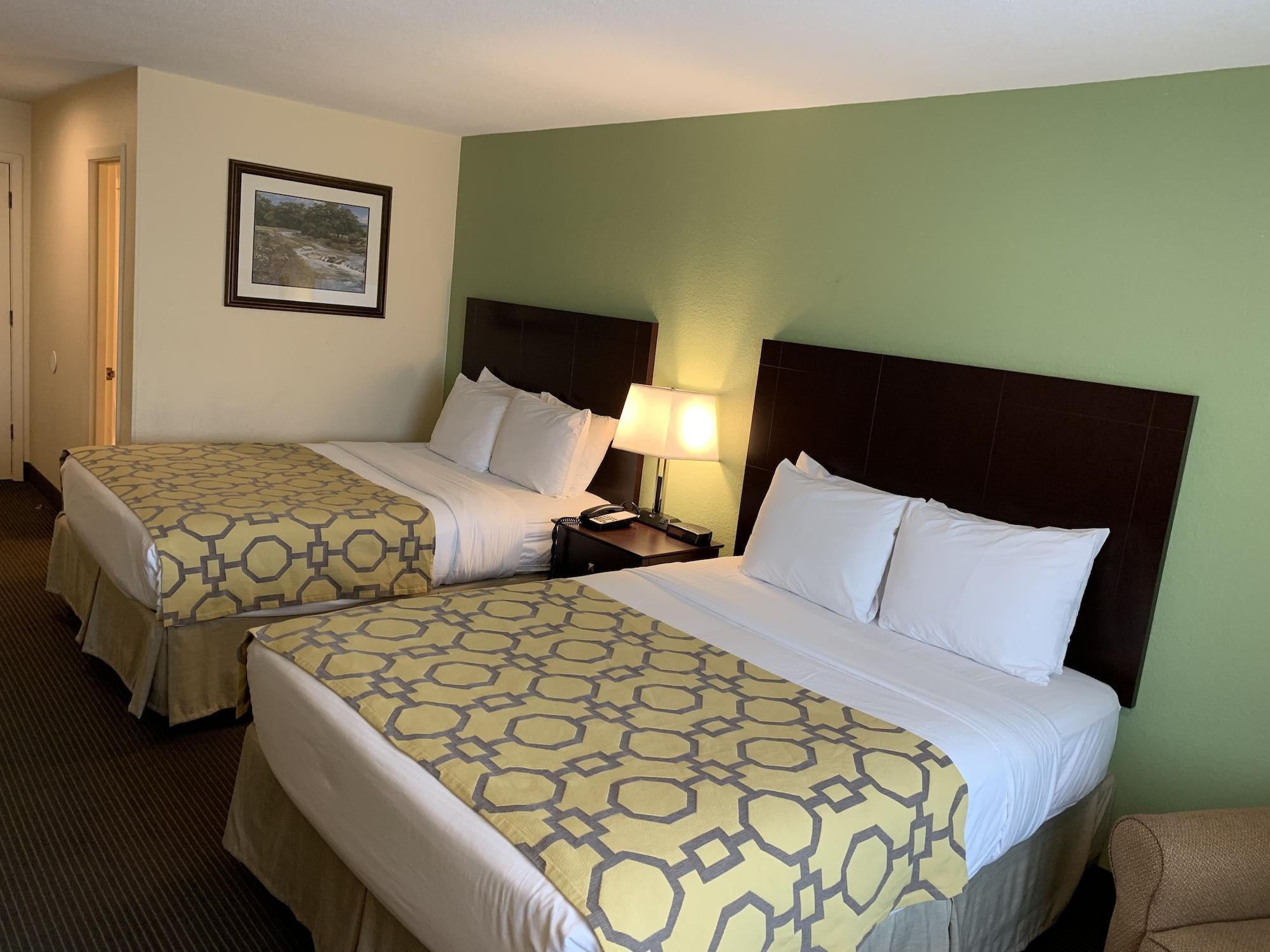Baymont By Wyndham Jefferson Hotel 2*