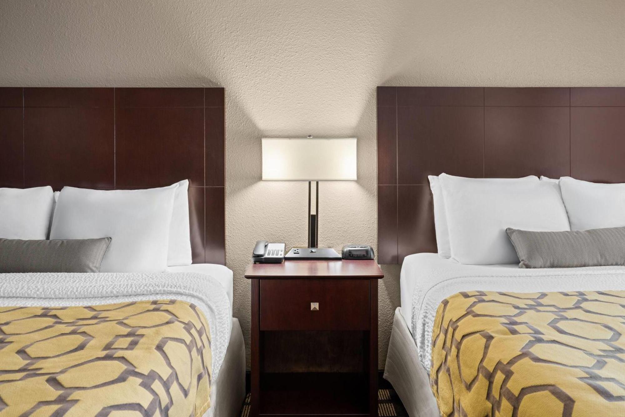 Hotel Baymont By Wyndham Jefferson 2*