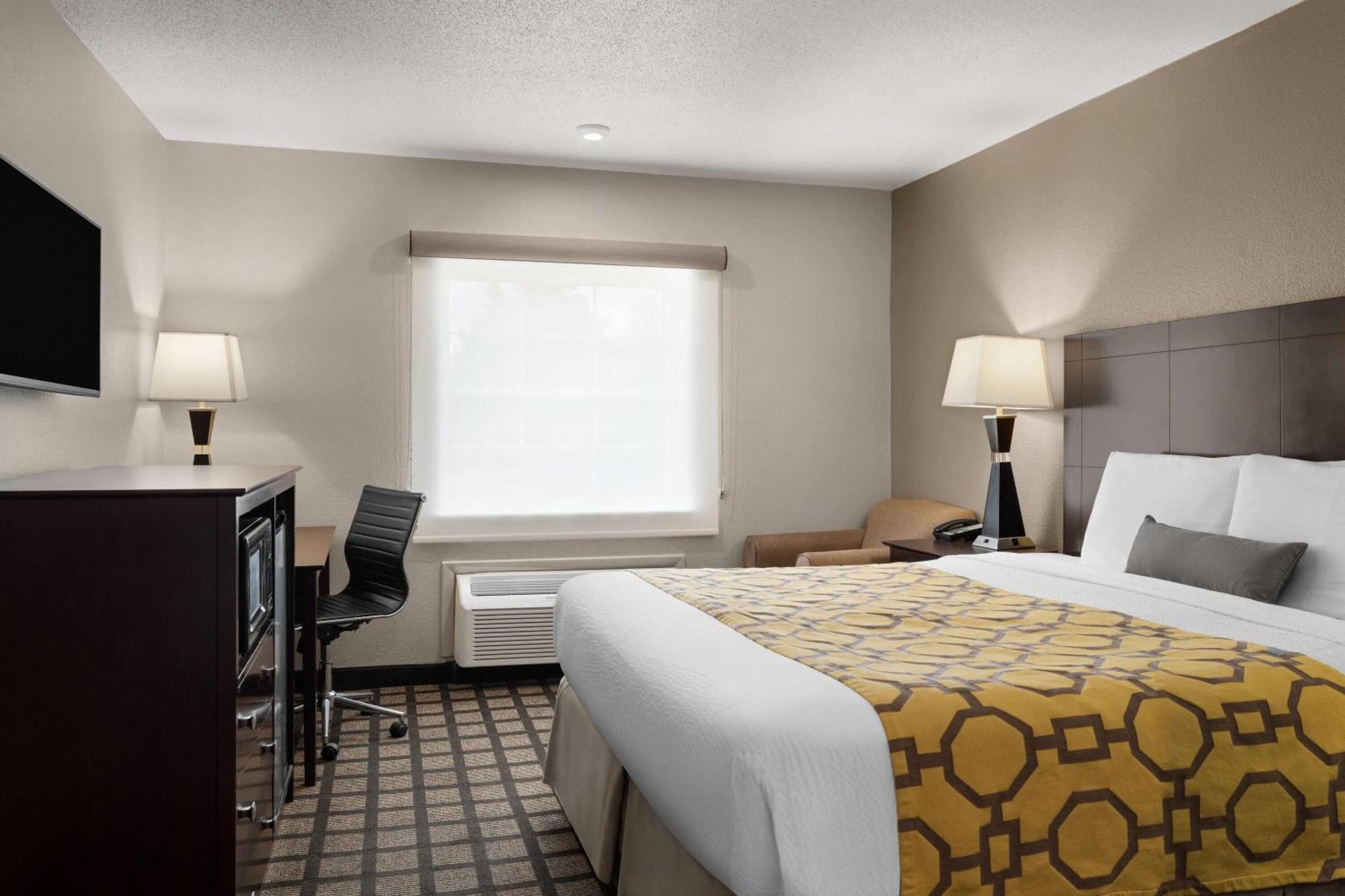 Baymont By Wyndham Jefferson Jefferson City